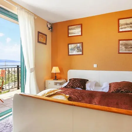 Vila Puharici Sleeps 5 With Pool Air Con And Wifi Makarská